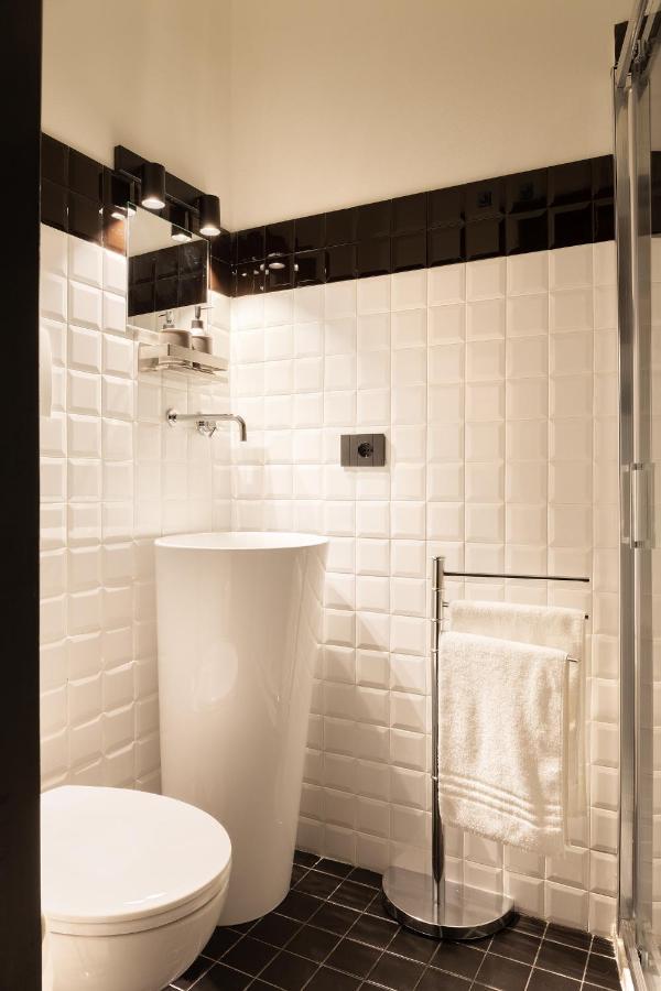 Hl Luxury Duomo Apartment - Via Torino, Montenapoleone Milán Exterior foto